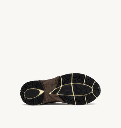 BASKETS HYPERWAY EN MESH ET DAIM SAND ET COTTO