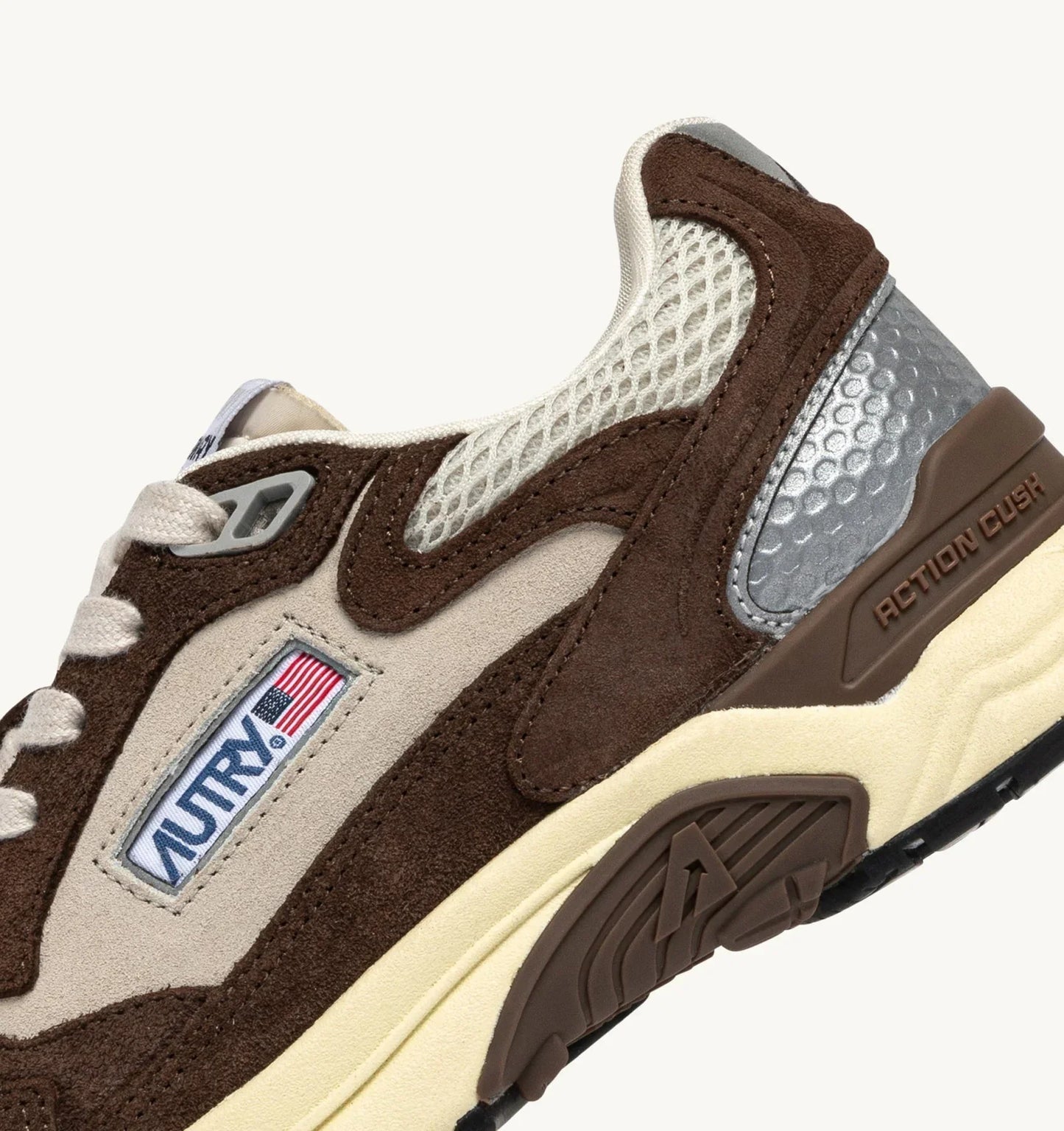 BASKETS HYPERWAY EN MESH ET DAIM SAND ET COTTO