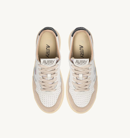 BASKETS MEDALIST LOW EN CUIR BLANC ET NOIR ET DAIM BEIGE