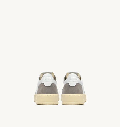 BASKETS MEDALIST LOW EN CUIR BLANC ET DAIM VAPOR