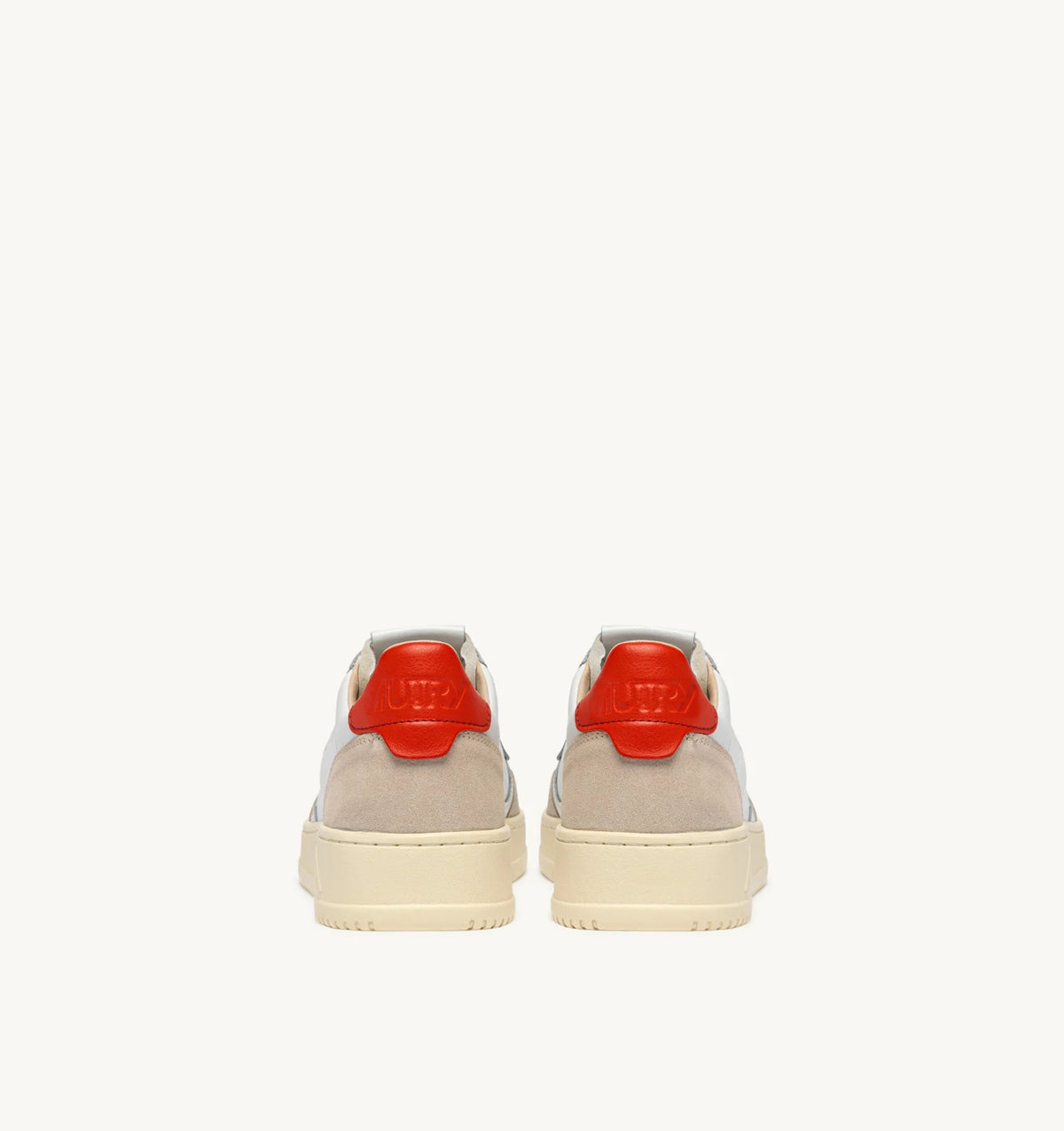 BASKETS MEDALIST LOW EN DAIM ET CUIR BLANC ET LION